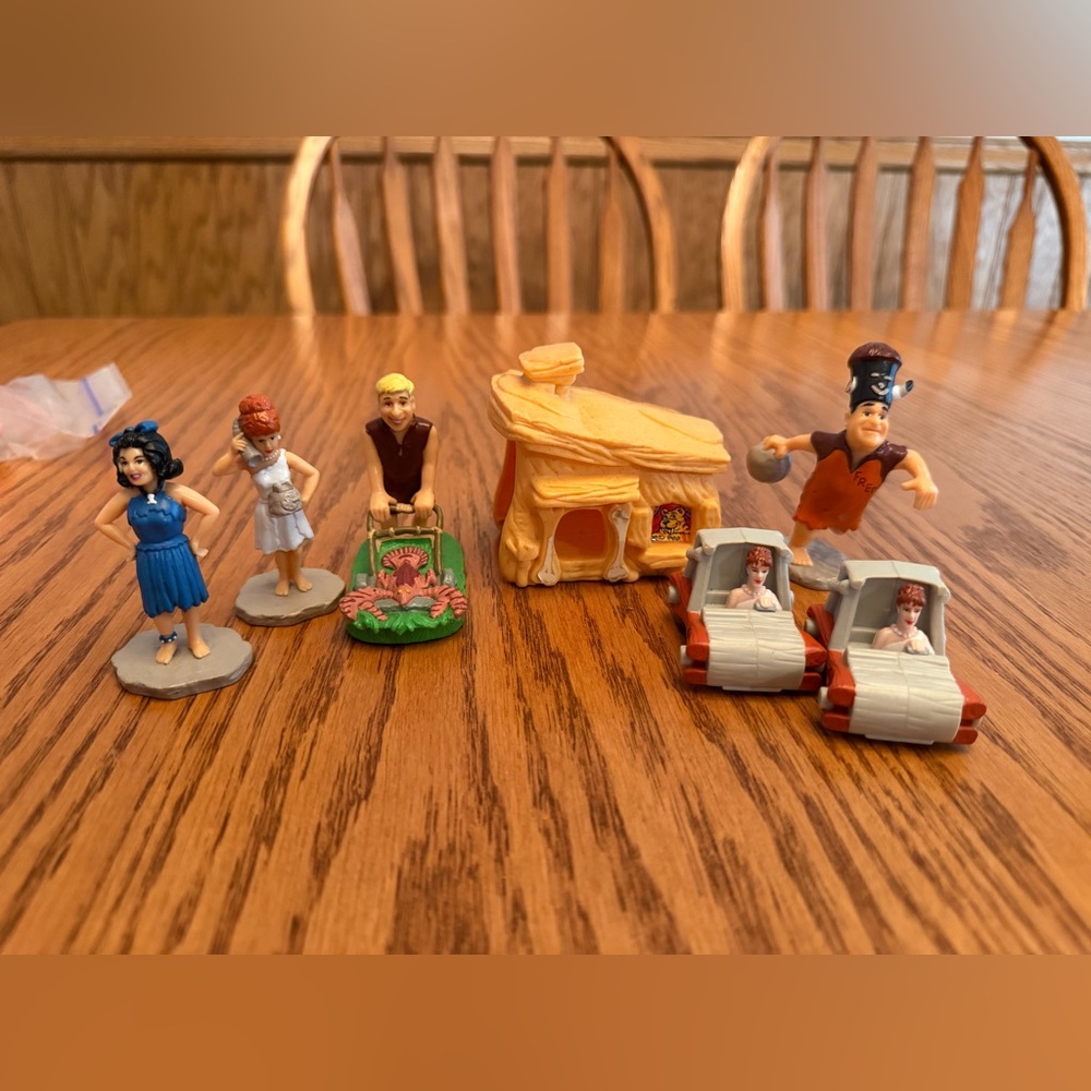 McDonald's And Burger King Flintstones Toy Lot 7 Pieces Used